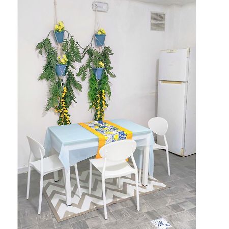 Loft Monteoliveto By Napulitandream Apartment เนเปิลส์ ภายนอก รูปภาพ